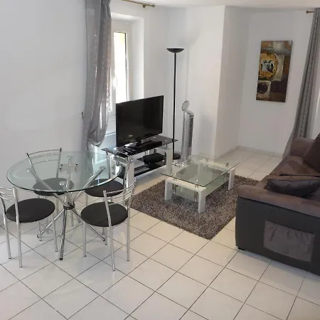 Central 1 Bedroom Riouffe 2 Mins From The Palais And Croisette 206 Cannes
